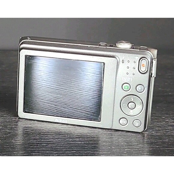 Nikon Coolpix S3700 20MP HD Digital Camera 32GB Bundle -  Refurbished [VG] - Picture 5 of 13